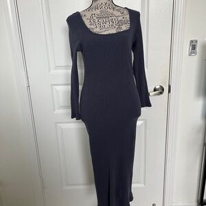 Amour Vert midi periwinkle ribbed dress.